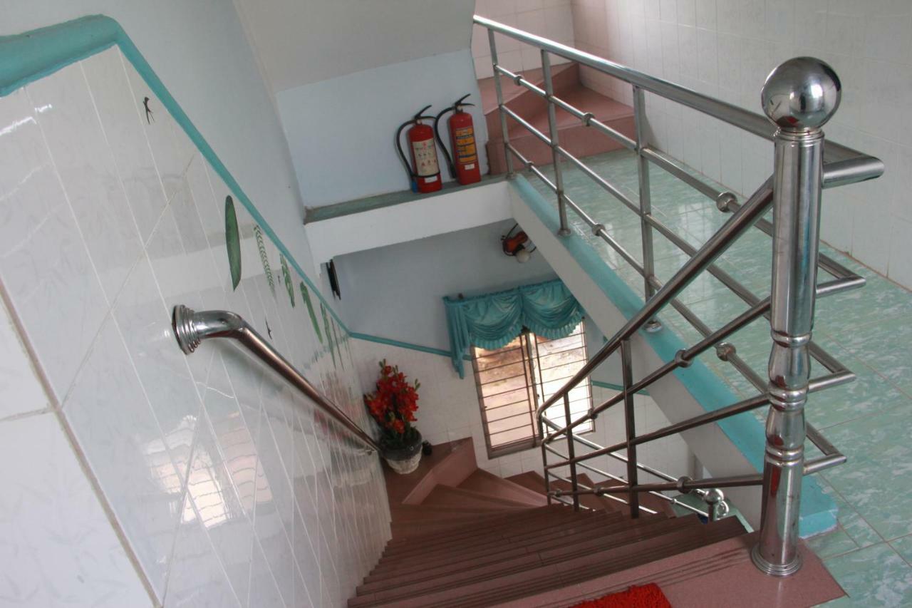 Huynh Huong Guesthouse Ha Tien Bagian luar foto